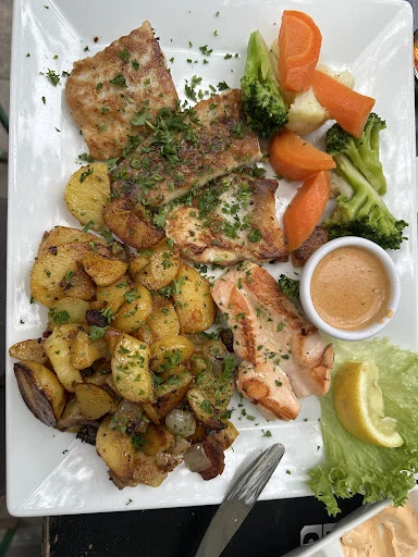 Fisch Pauli photo 4